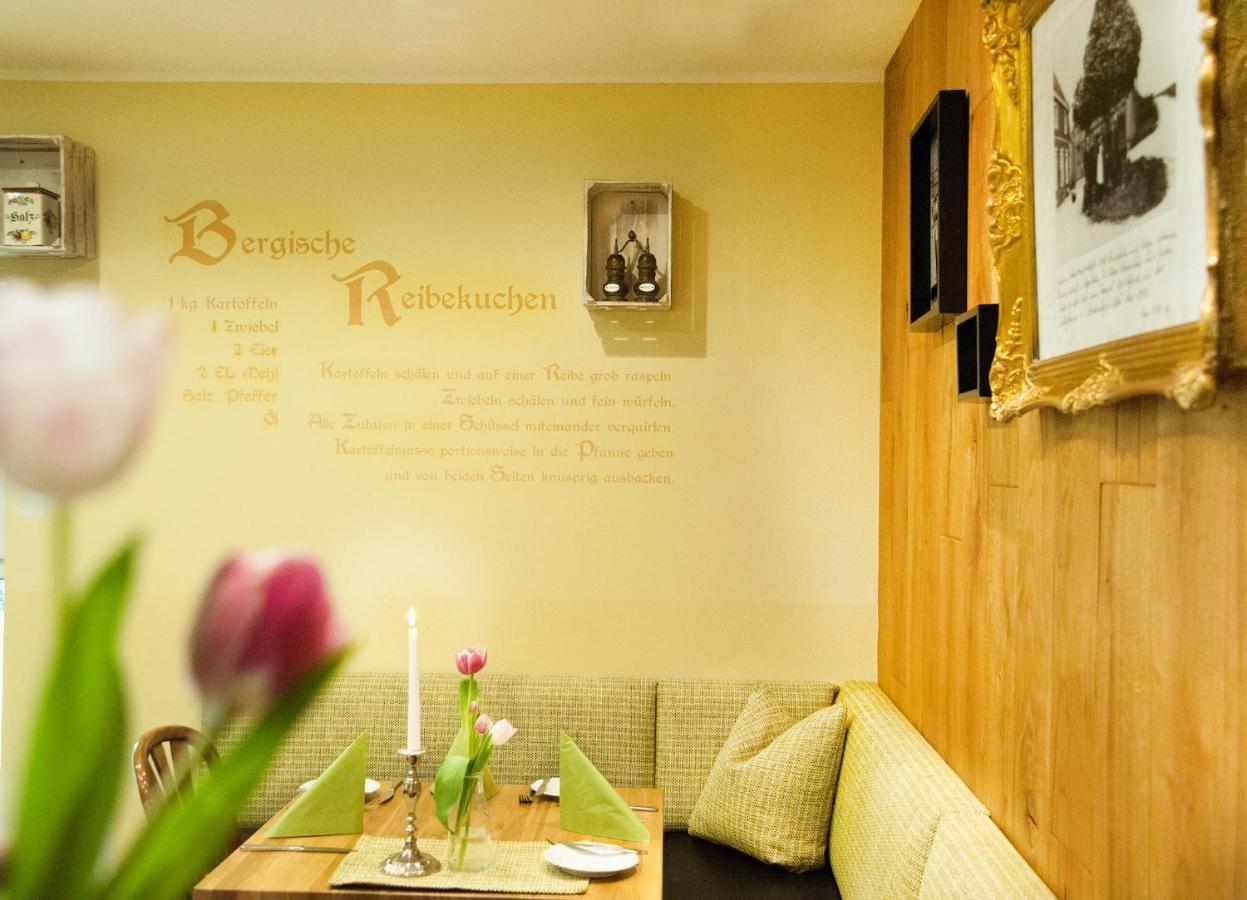 Landhotel Napoleon Wipperfürth Dış mekan fotoğraf